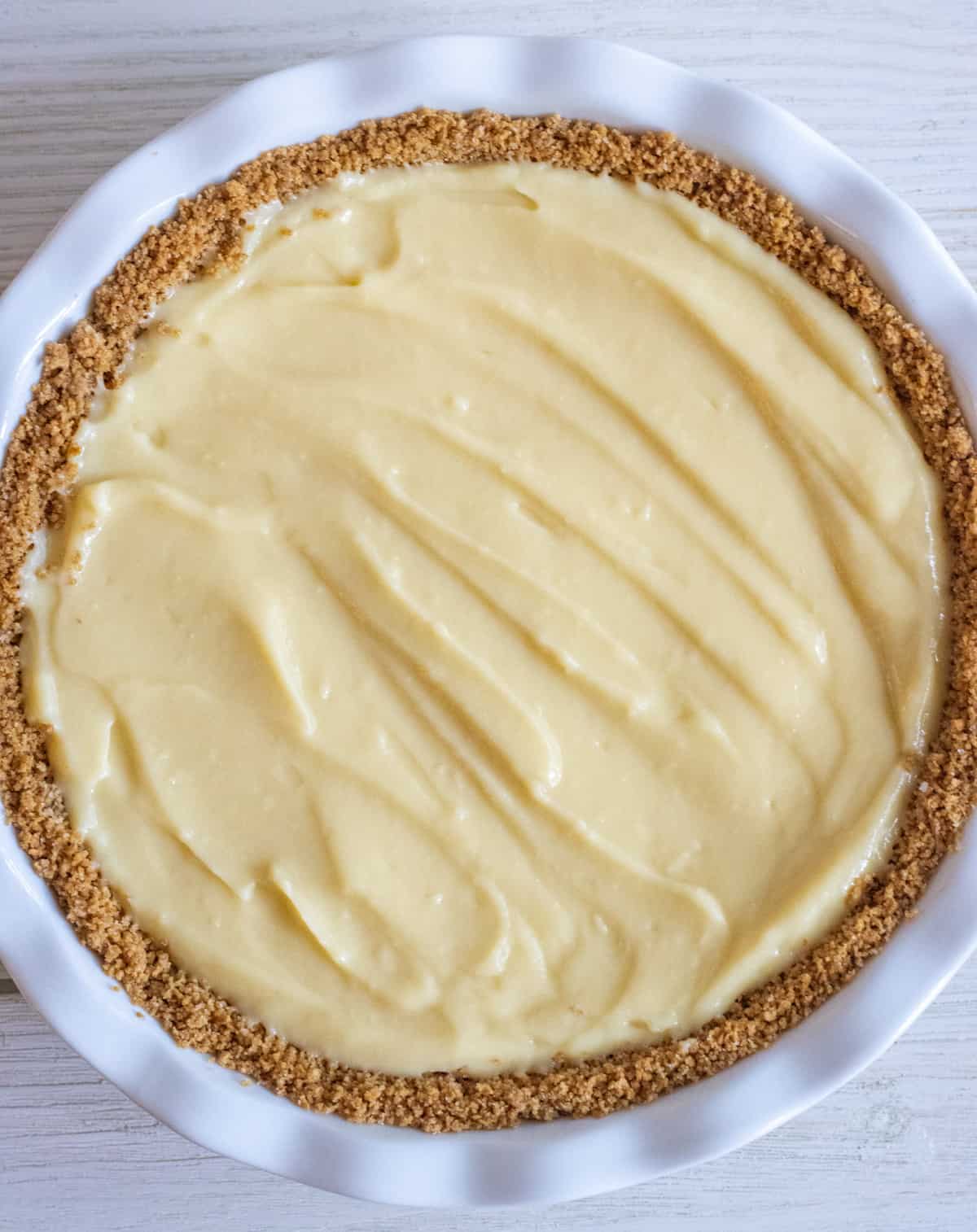 Pineapple cream pie before adding the whipped topping.